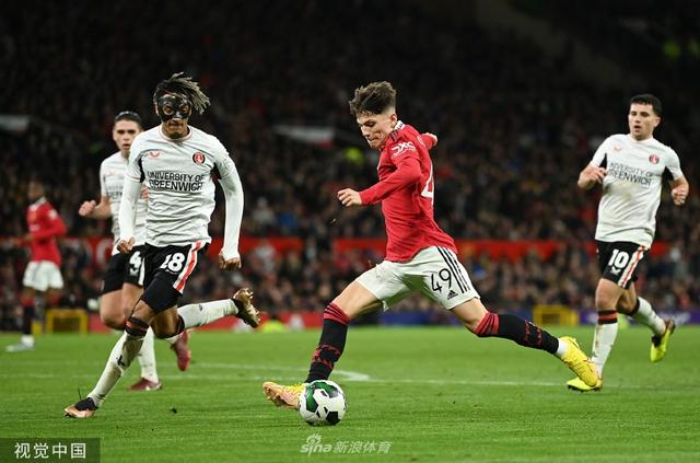 遭到了他的 遭到了他的